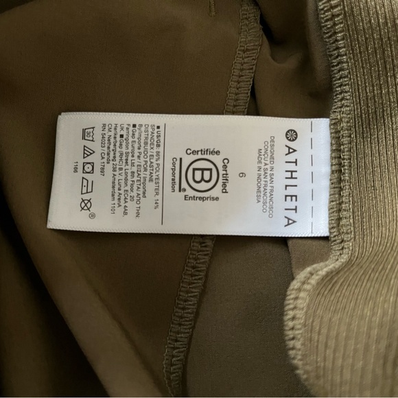 Athleta Brooklyn Mid Rise Ankle Pant - Size 6 - Picture 6 of 6